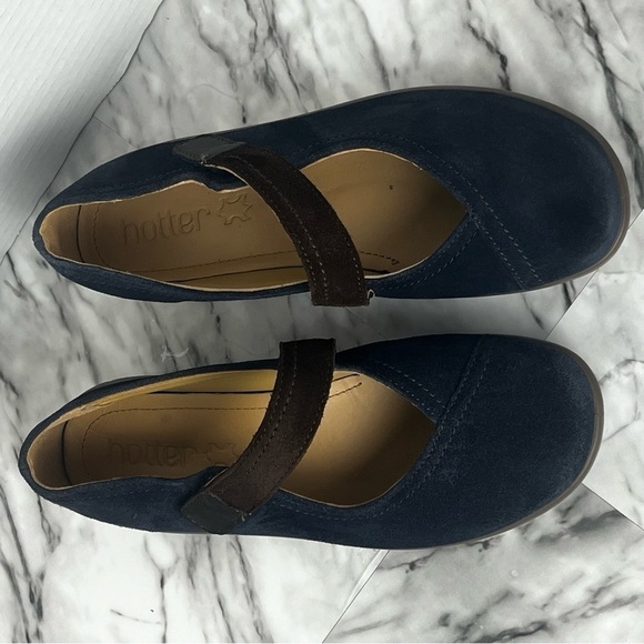 Hotter Wren Mary Jane Shoes women’s US size 6 navy and brown suede - Picture 3 of 10